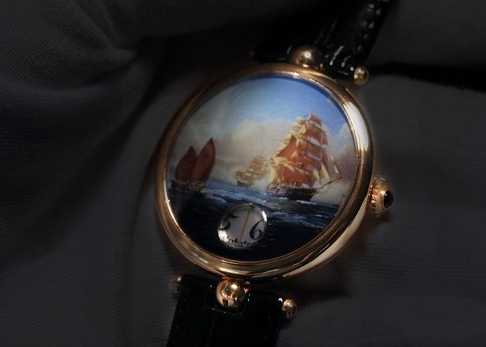 “Sailship” in verre églomisé by Martin Pauli.