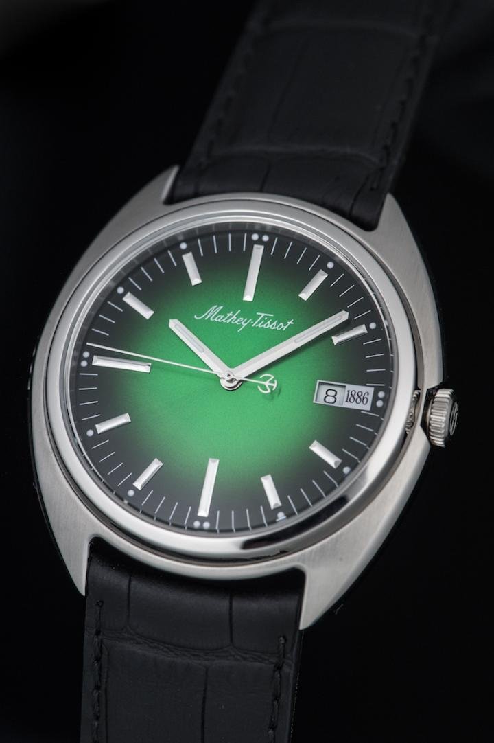 The smokey green dial of the new 1866