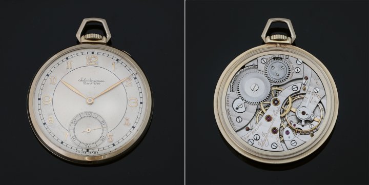 Jules Jürgensen pocket watch, number 761837, from the 1930s. It has a modern and fashionable dial and a slim, smooth 18K gold case. Lever escapement with bimetallic balance wheel. Dial made from solid silver with a brushed finish and gold Arabic numerals. Yellow gold hands. 