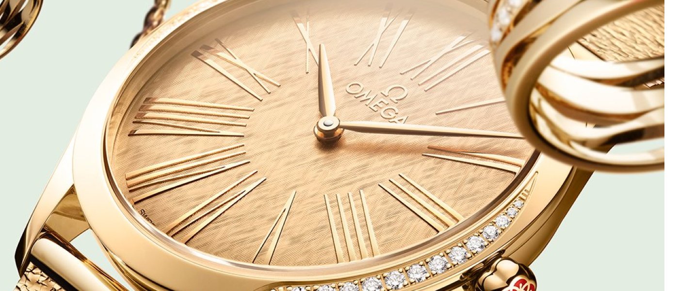 The Omega Trésor comes in gold with a new mesh bracelet