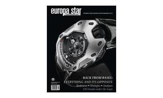En couverture du Magazine Europa Star Juin/Juillet 2014: URWERK - Dark Knight et Iron Knight, vigoureuse rencontre entre passé et futur