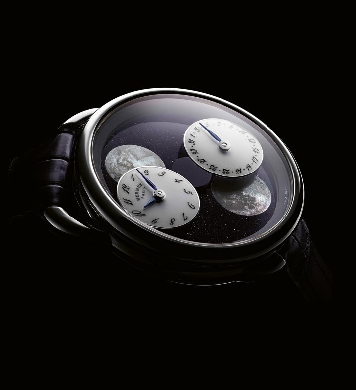 L'Heure de la Lune, by Hermès. A fine example of close collaboration between Chronode and Hermès, resulting in one of the most original and visually compelling ways of depicting the progression of the phases of the moon.