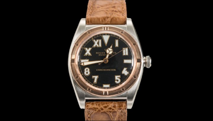 A 1944 Bubble Back in a stainless-steel case with a rose gold bezel and a Californian dial