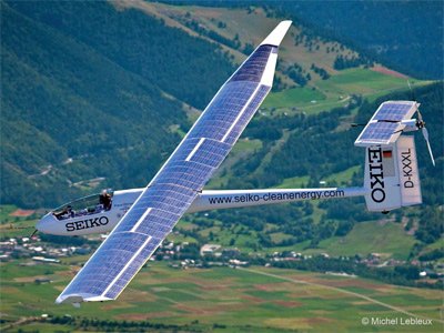 The icaré 2 glider & the new Seiko Solar Pilot Watch