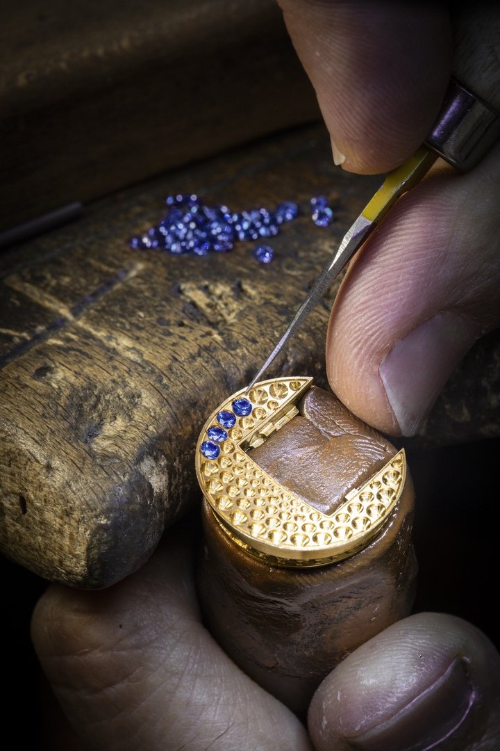 Van Cleef & Arpels, a little closer to the stars