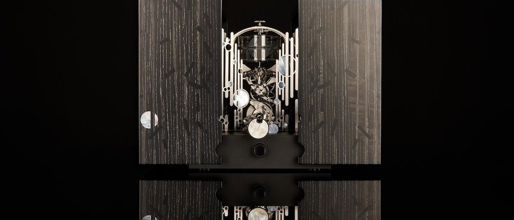 Fiona Krüger & De Bethune's mechanical Mystery Box: Forget Time 