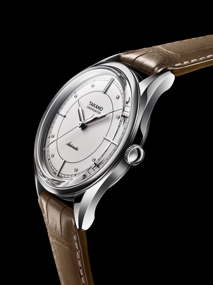 Takano's Chateau Nouvel Chronometer, the revived brand led by Hajime Asaoka, certified by the Besançon Observatory's viper's head hallmark.