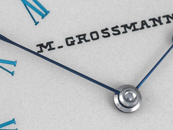 Moritz Grossmann introduces the Tefnut 36 Silver-Plated by Friction Turquoise Blue