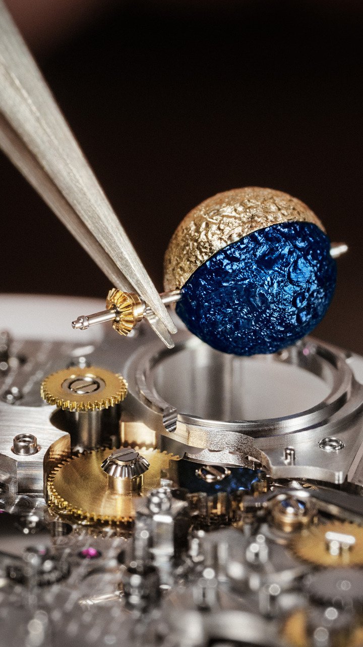 Métiers d'Art – Tribute to the Quest of Time: Vacheron Constantin's 270-Year Legacy in Motion