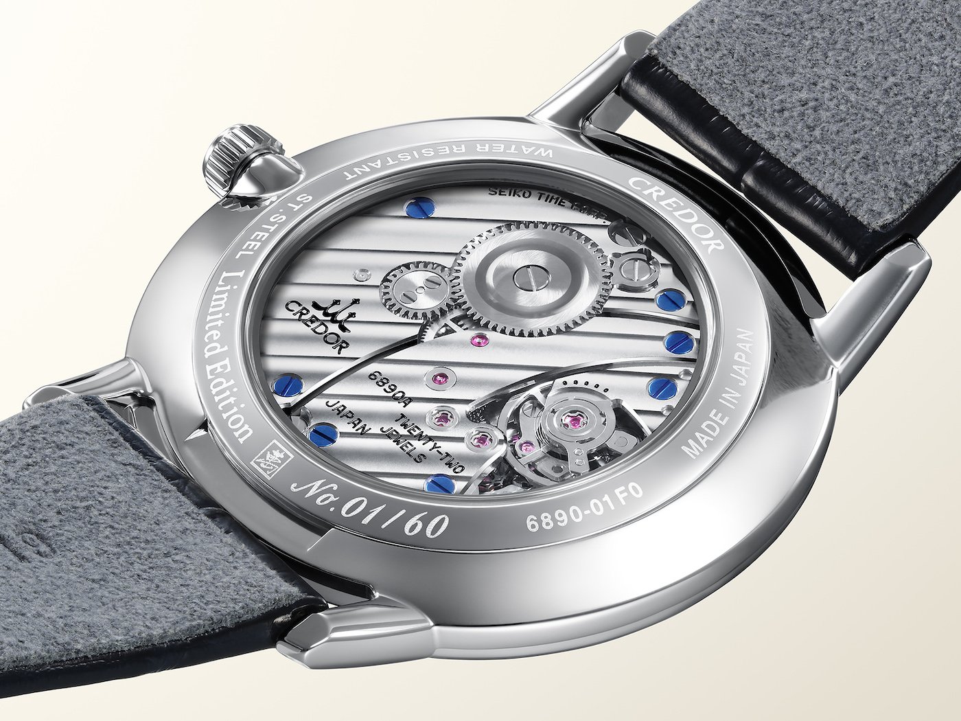 Credor celebrates the artistry of Imari Nabeshima porcelain in a new Goldfeather timepiece