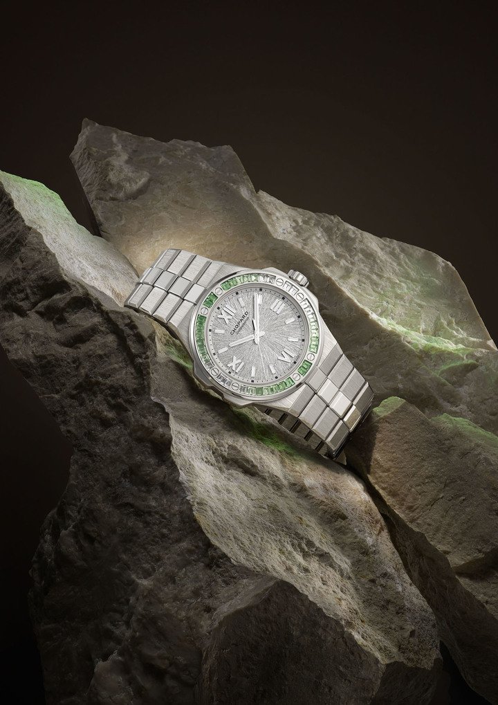 Chopard debuts the Zinal Blue dial in the Alpine Eagle Summit