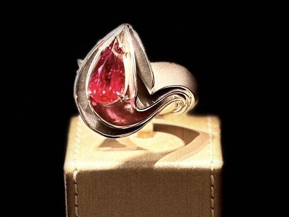 Ahmad Torkmany wins the Bucherer Fine Jewellery competition