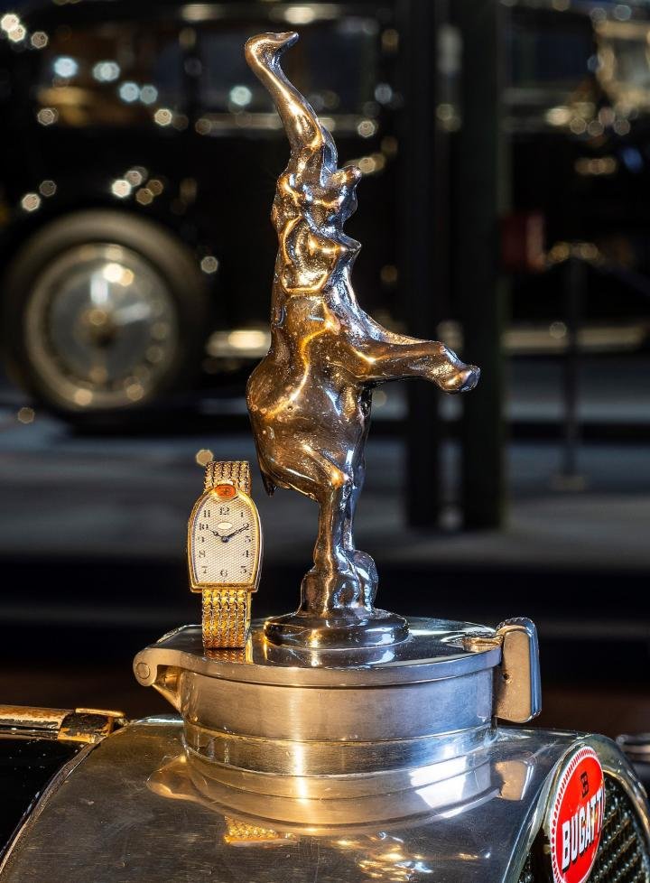 Mido watch owned by Ettore Bugatti fetches 272'800 euros
