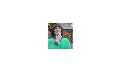 Ronnie Wood from the Rolling Stones finds a Vincent B&#x00E9;rard watch irresistible