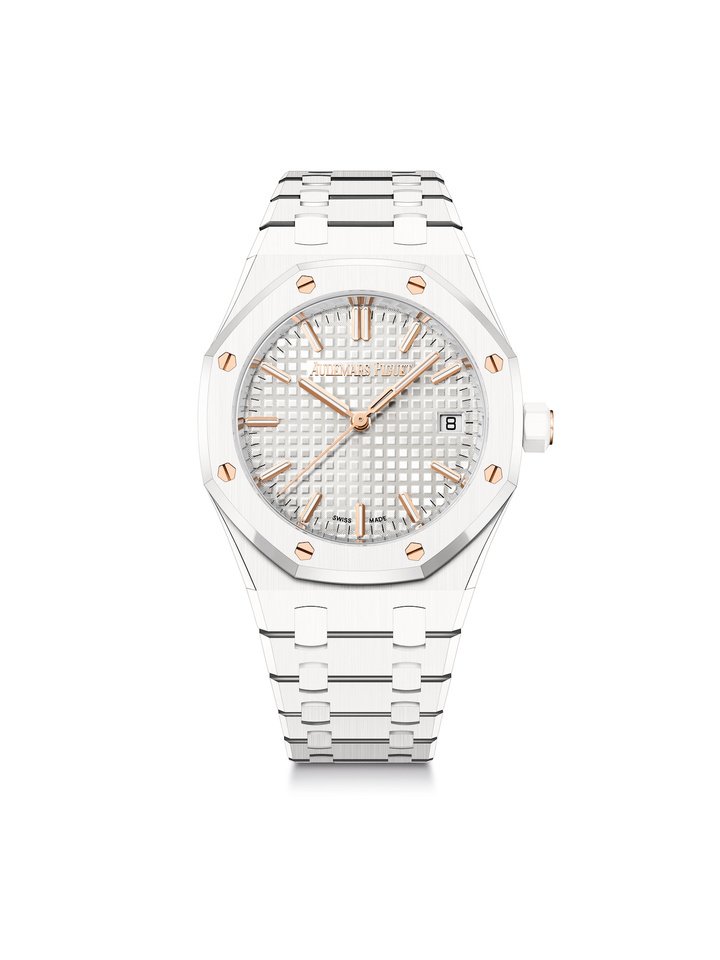 Audemars Piguet's first 34mm Royal Oak Selfwinding in white ceramic 