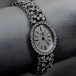 GIRARD-PERREGAUX