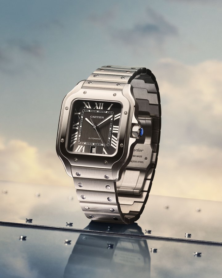 Cartier Santos takes flight: titanium lightness and luminous innovation