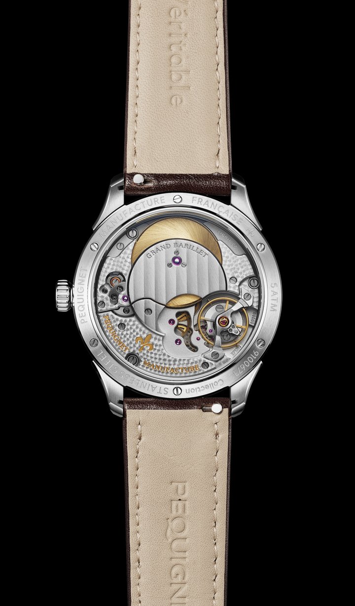 Pequignet unveils the Royale Paris Manual 39.5 mm