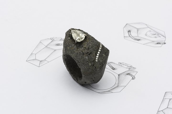 Studio Renn Transient Ring: a ring made of... concrete!