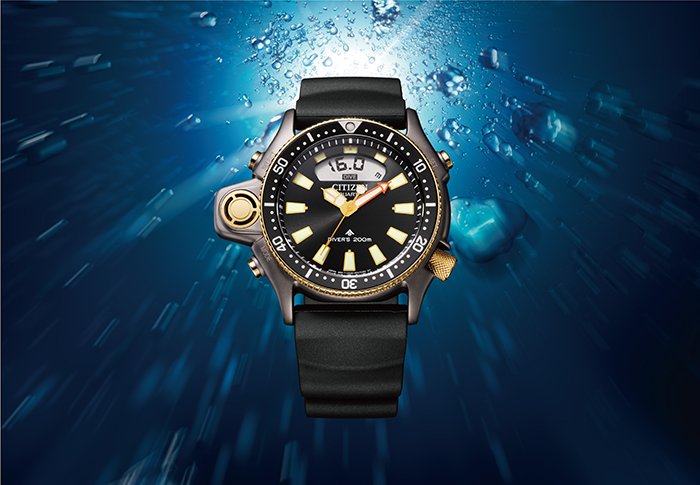 For another anniversary in 2025 — the 40th anniversary of the Aqualand — Citizen celebrated this iconic model, the first dive watch with an integrated electronic depth sensor, with a limited-edition tribute in the Promaster line, featuring an ana-digi display.