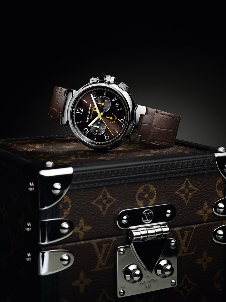 The Louis Vuitton Tambour Twenty exclusive anniversary model features a brown sun-brushed dial across which the long yellow chronograph hand glides – a nod to the colour of the thread historically used in leatherwork. The two elegant sub-dials also make a comeback.