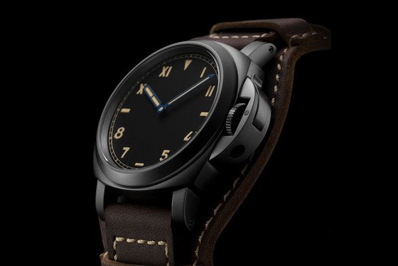 Introducing the Panerai Luminor California 8 Days DLC