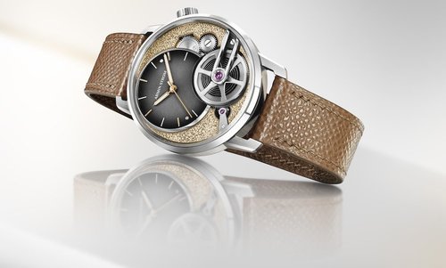 To kick off 2026, Armin Strom presents the Tribute² Aurum