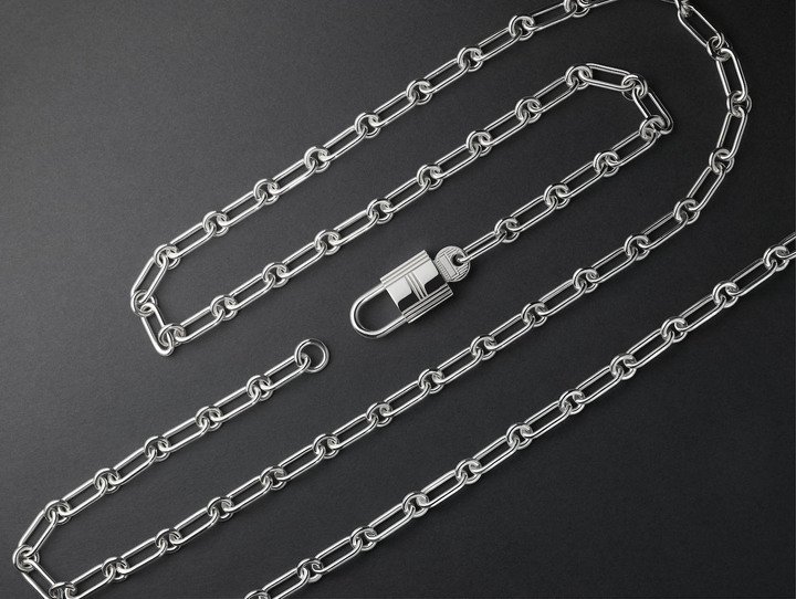 Hermès Kellymorphose: an icon made jewellery