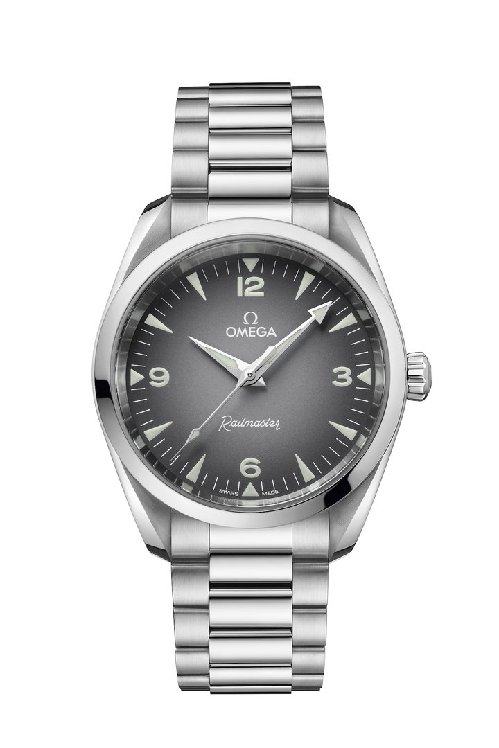 Omega presents the new-generation Railmaster in two variants