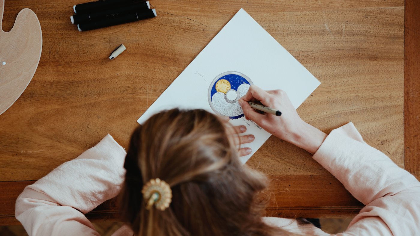 Maison Alcée adds a Moon Phase module to the Persée clock