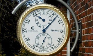 The R&#x00E9;gulateur as exterior clock 