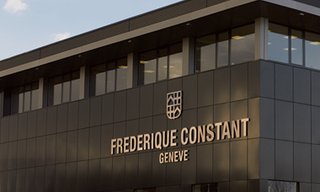 MID-RANGE - FREDERIQUE CONSTANT - Manufacture for the masses