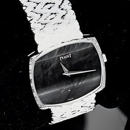 PIAGET