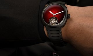 For the first time in its history, H. Moser & Cie. ventures into the world of ceramics