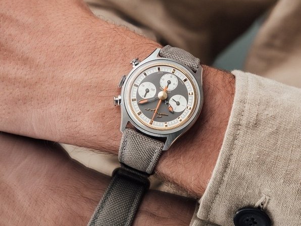 Singer Reimagined introduces Heritage Legend