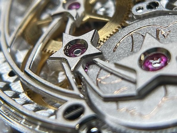 Christiaan van der Klaauw Planetarium ‘Julie': a celestial tribute in motion