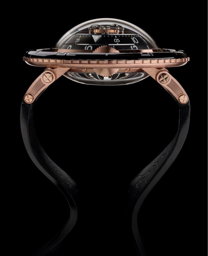 HM7 AQUAPOD – RED GOLD LIMITED EDITION by MB&F