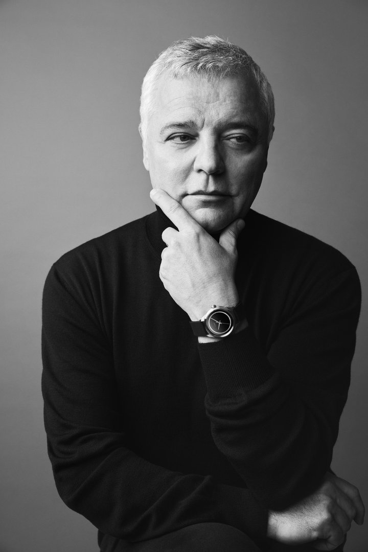 Giorgio Galli, the Design Director for Timex Group since 2013 and a member of the Executive Leadership team, entered the watch industry in the 1990s with Swatch Lab. He has also worked extensively with notable companies like Movado Group, Seiko, and Citizen.