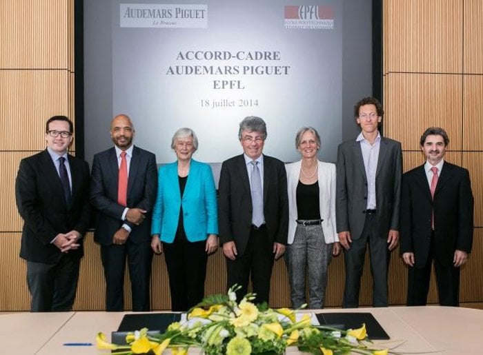 From left to right: François-Henry Bennahmias, CEO of Audemars Piguet; Olivier Audemars Member of the Board of Audemars Piguet Holding; Jasmine Audemars, Chairwoman of the Board of Audemars Piguet Holding and the Board of the Audemars Piguet Foundation; Professor Patrick Aebischer, President of the EPFL; Adrienne Corboud Fumagalli, Vice-President for Innovation at the EPFL; Professor Simon Henein, Manager of the INSTANT-LAB; Zarko Stevic, Director of the Supply Chain and Development at Audemars Piguet