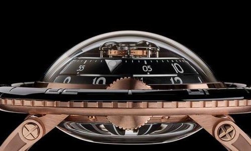 MB&F - HM7 Aquapod 