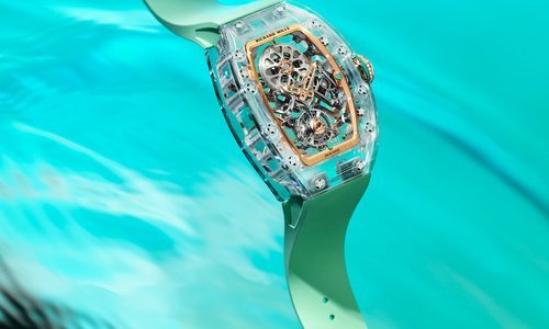 Richard Mille's first movement for sapphire case in the RM 75-01