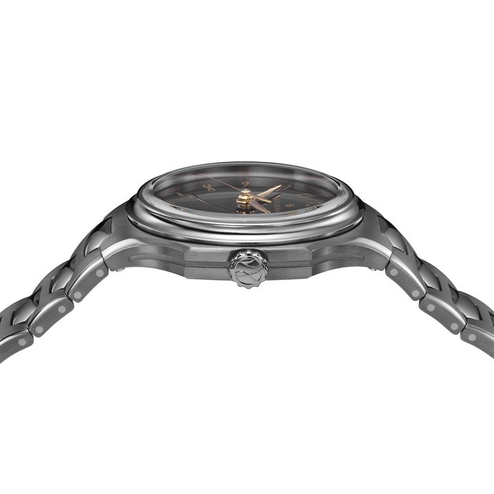 Atelier Wen's groundbreaking full-tantalum Inflection line