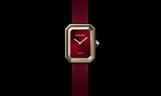 Chanel presents Premiere Ribbon Red 