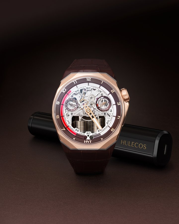 HYT watches and Hulecos when fluid meets air