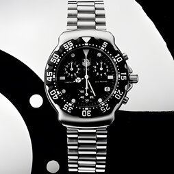 TAG HEUER “Formula 1 Chronograph”