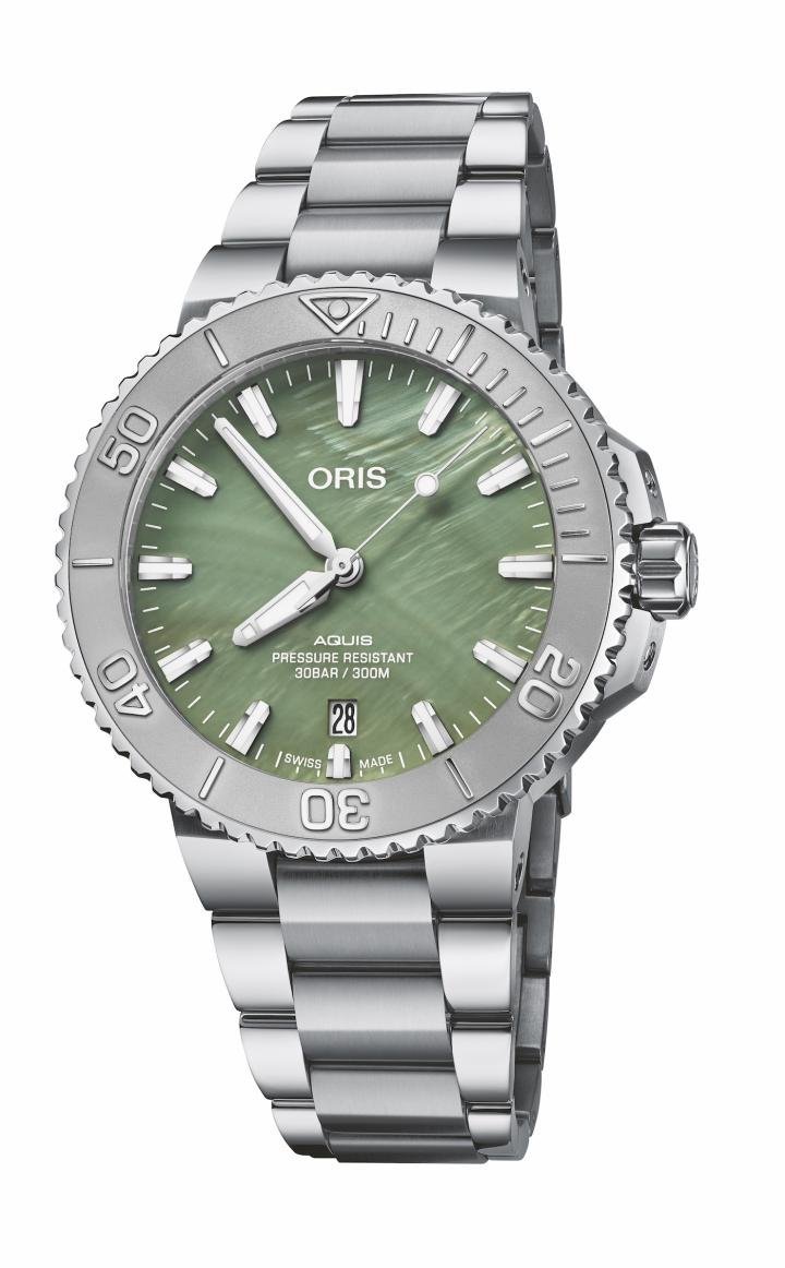 The Aquis New York Harbor Limited Edition watch, limited to 2,000 pieces, supports the Billion Oyster Project, which is working to reintroduce a billion oysters into New York Harbor.