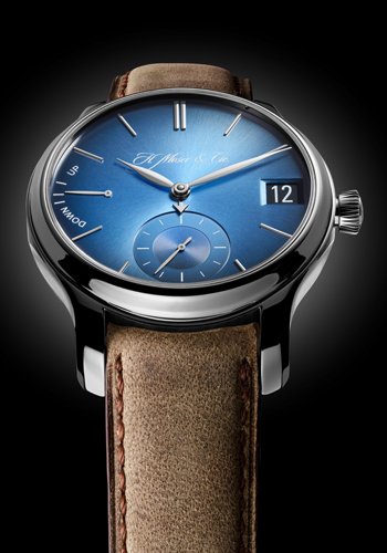 Endeavour Perpetual Calendar Funky Blue by H. Moser & Cie. (Front)