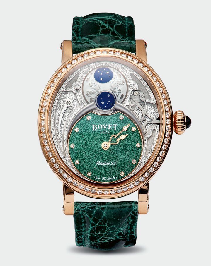 The Récital 23 comes in Bovet's signature Writing Desk case, which presents the dial at a comfortable angle while on the wrist. Available in 18K red gold, the 43mm x 38.70mm case is available set with 174 round-cut diamonds (0.99 ct) with a further 72 diamonds on the bezel (1.00 ct) and a cabochon crown, as pictured here, or simply bezel set. All versions come with diamond indices.