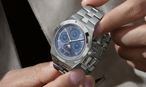 Vacheron Constantin Overseas Perpetual Calendar Ultra-Thin Azure Dial