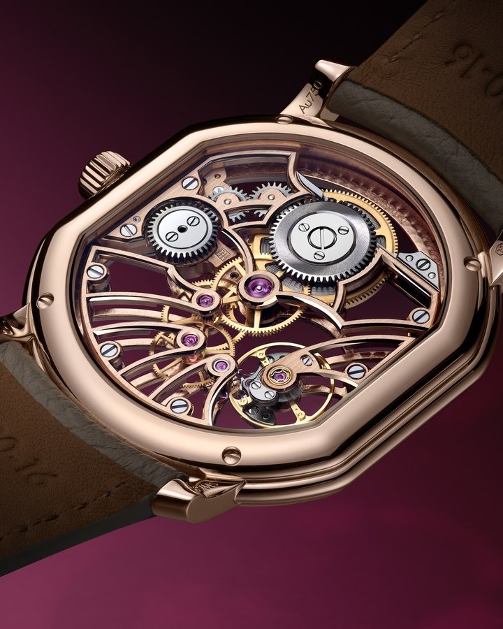 Daniel Roth presents the Extra Plat Rose Gold Skeleton